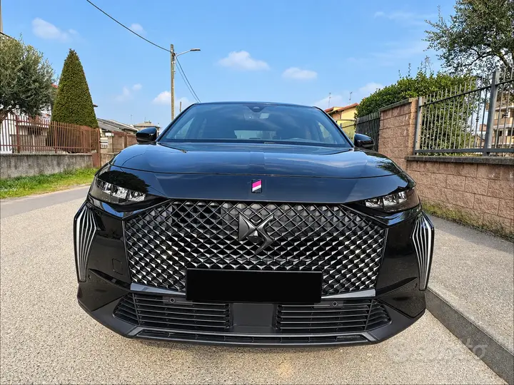 DS Automobiles Ds 7 2024 photo 2