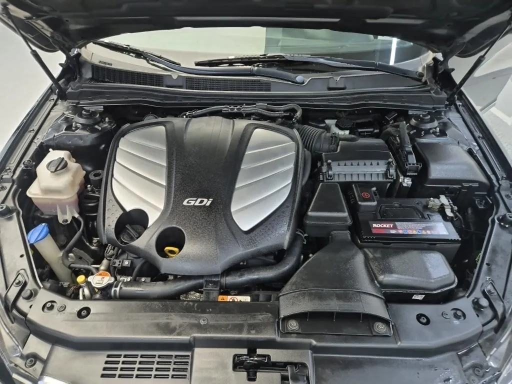 Kia K7 2012 photo 5