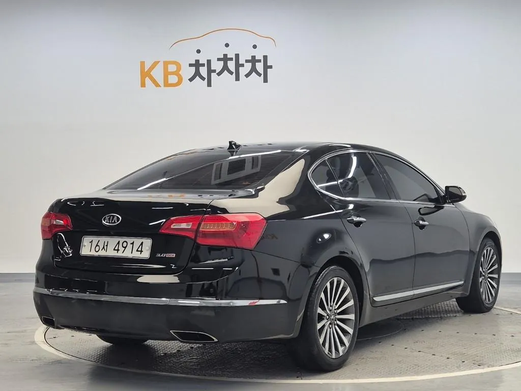 Kia K7 2012 photo 3