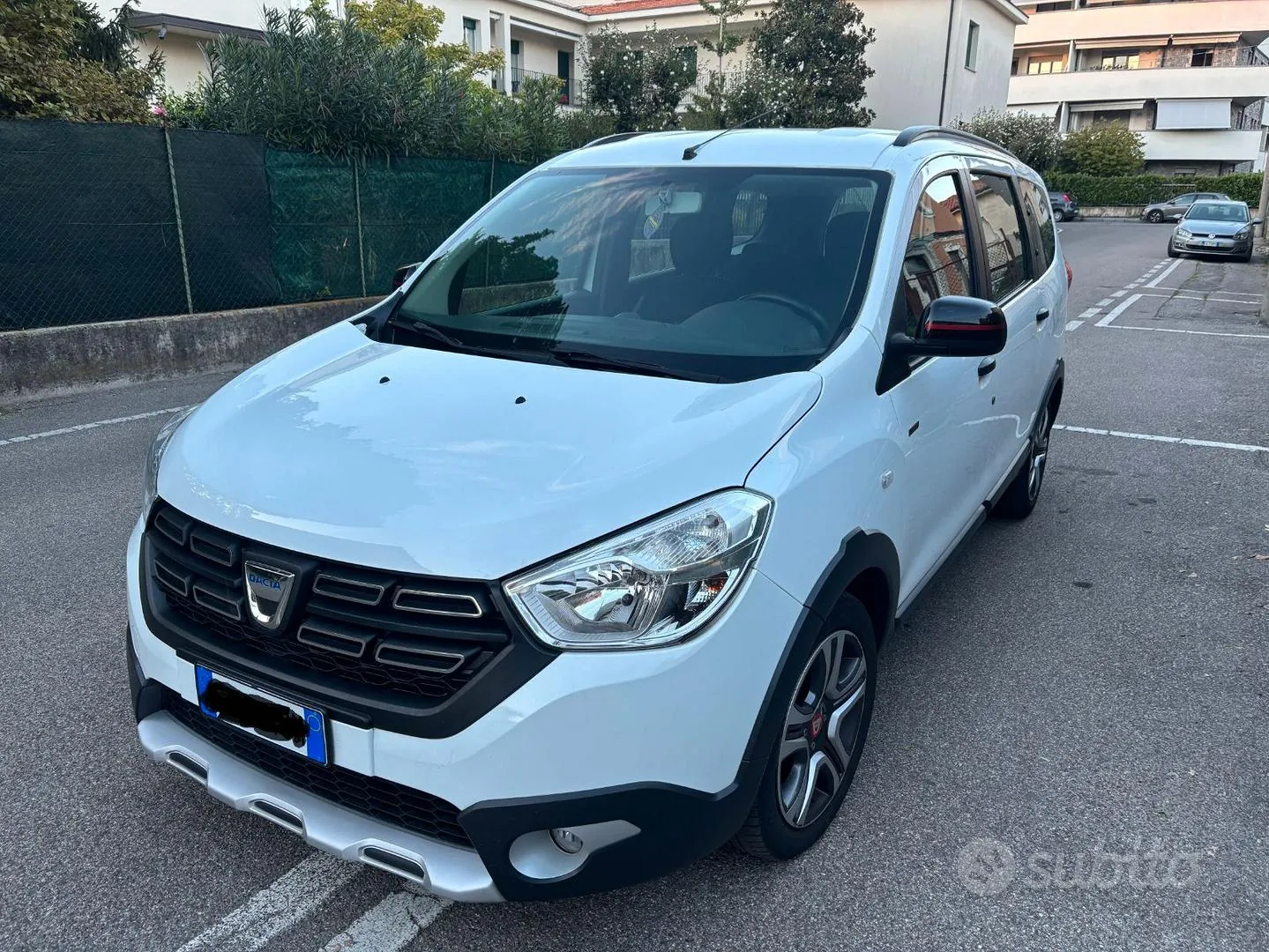 Dacia Lodgy