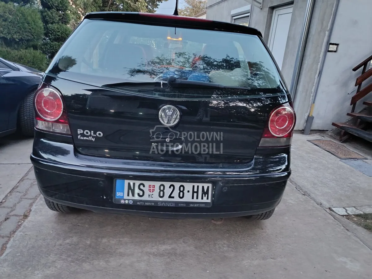 Volkswagen Polo 2005 photo 2
