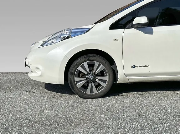 Nissan Leaf 2014 photo 5