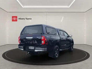 Toyota Hilux 2023 photo 4