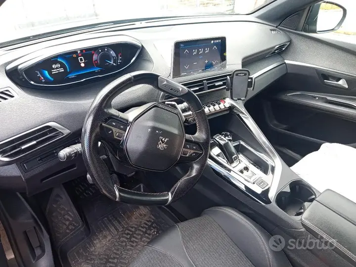 Peugeot 3008 2020 photo 3
