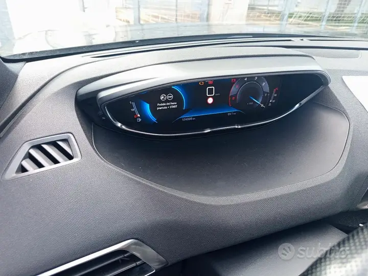 Peugeot 3008 2020 photo 2