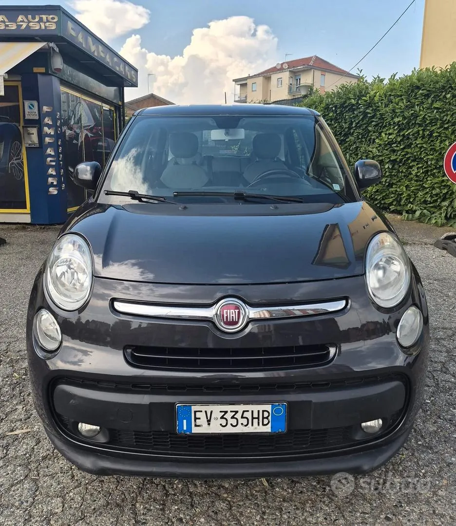 Fiat 500L 2015 photo 2