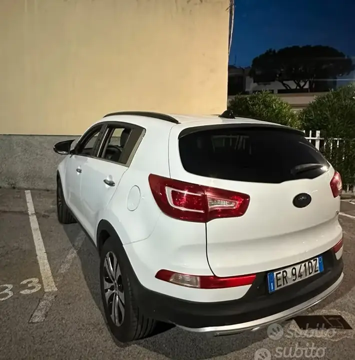 Kia Sportage 2013 photo 2