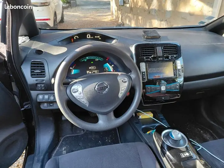 Nissan Leaf 2016 photo 3