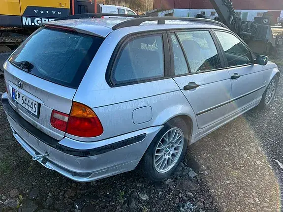 BMW 320D 2000 photo 4