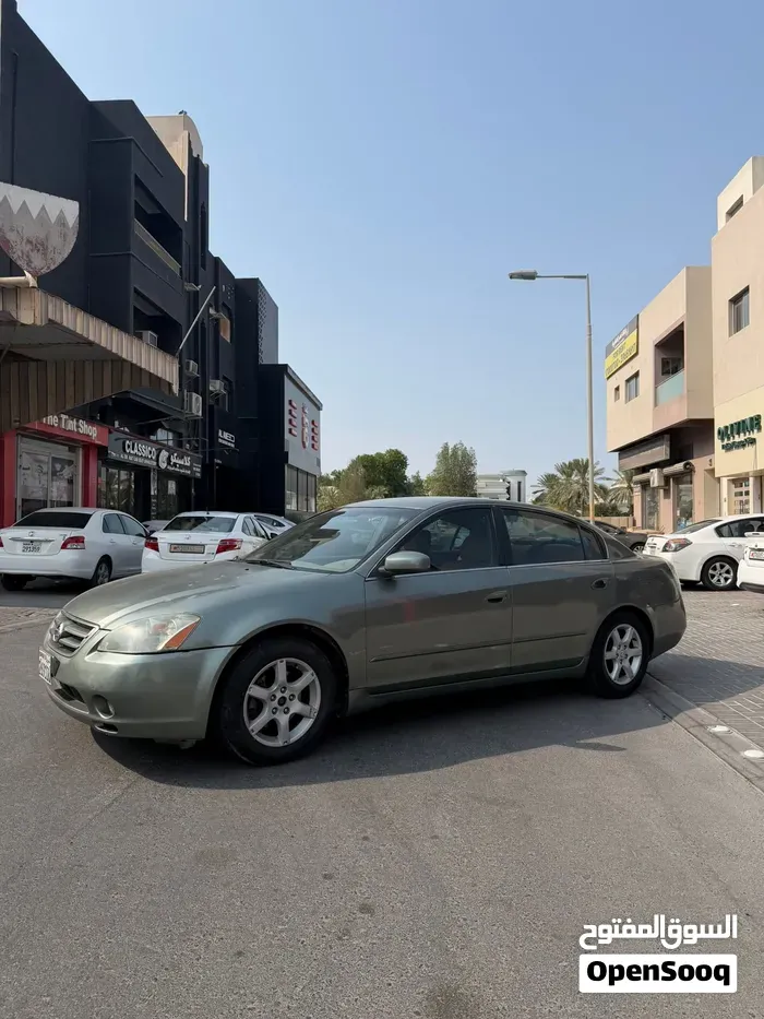 Nissan Altima 2005 photo 4
