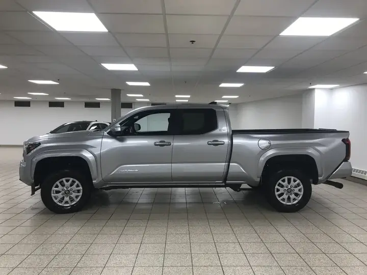 Toyota Tacoma 2026 photo 4
