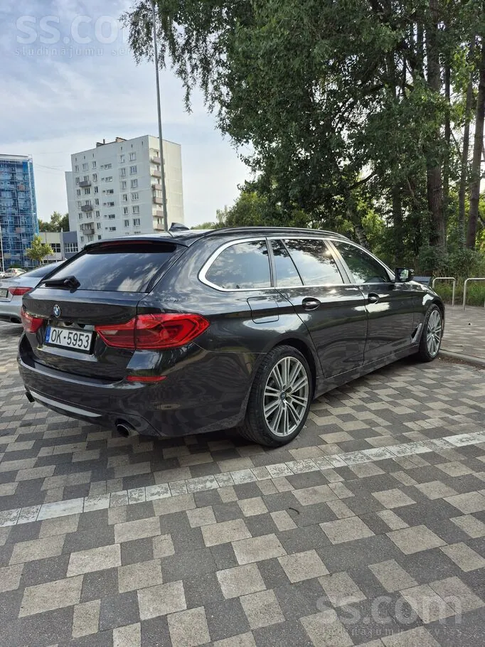 BMW 520 2017 photo 2