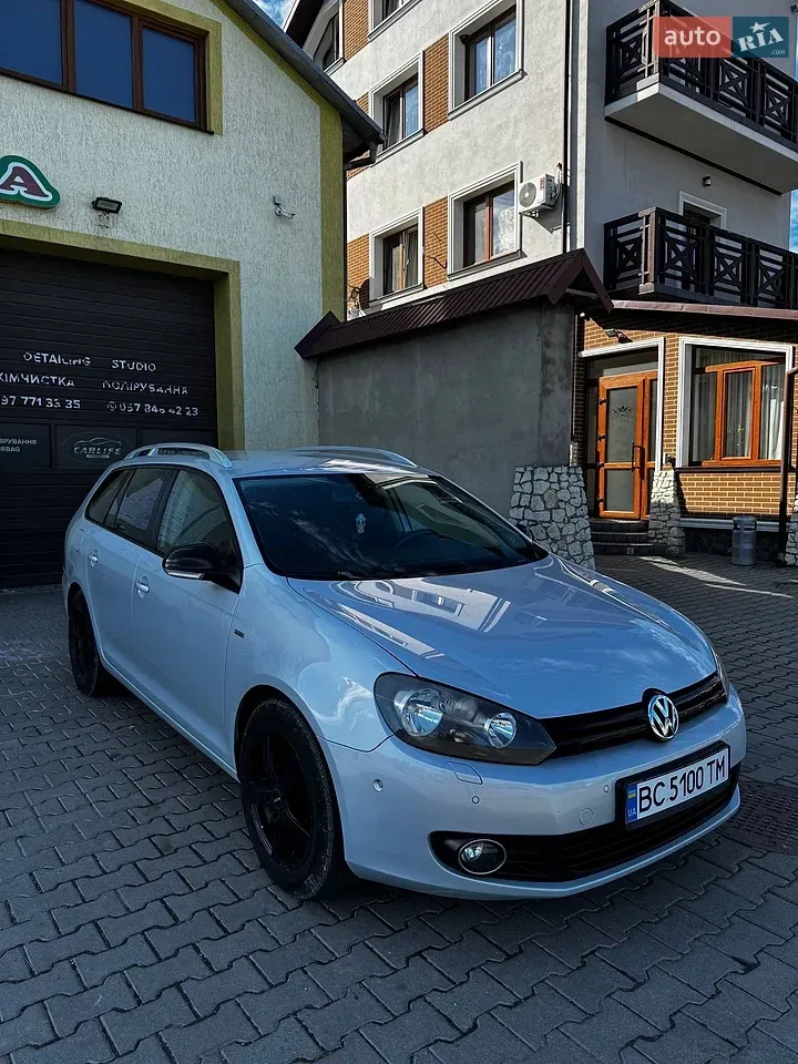 Volkswagen Golf 2012 photo 5