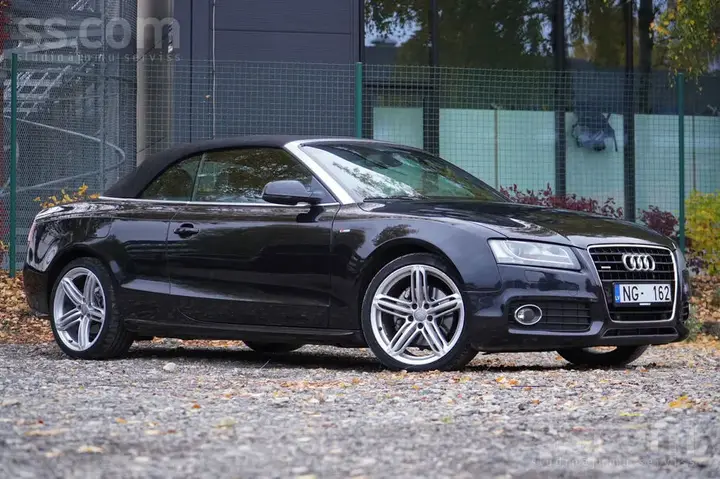 Audi A5 2011 photo 4