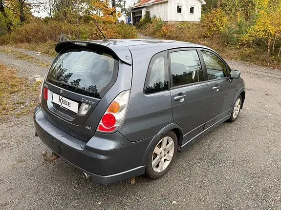 Suzuki Liana 2007 photo 5