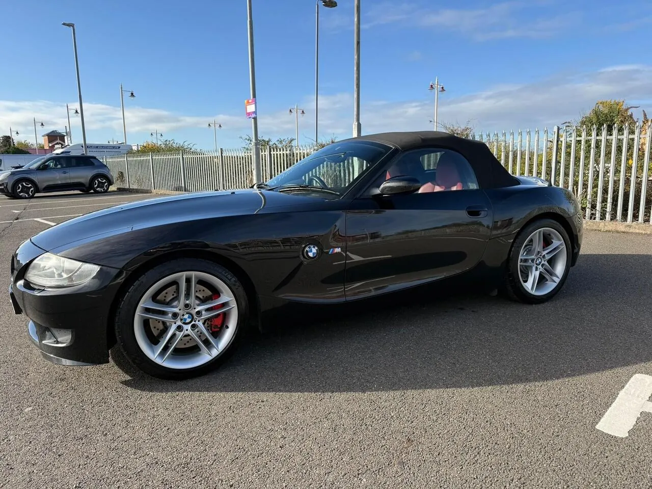 BMW Z4 M 2006 photo 3