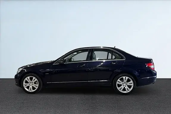 Mercedes-Benz C180 2010 photo 2