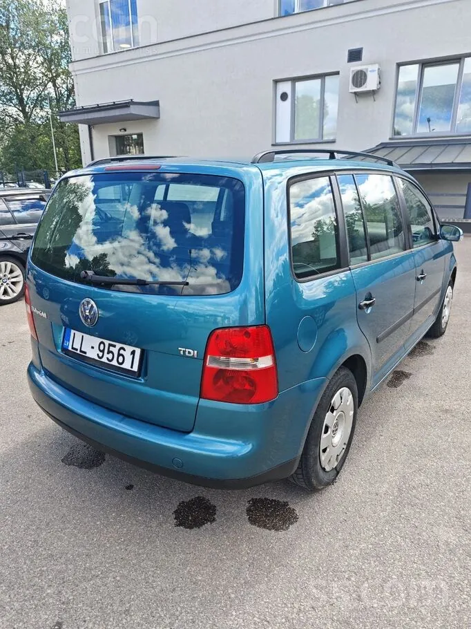 Volkswagen Touran