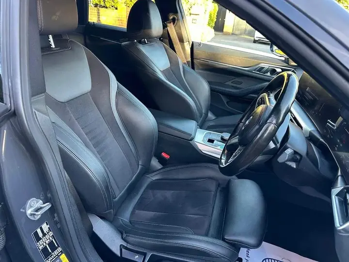 BMW I4 2022 photo 5