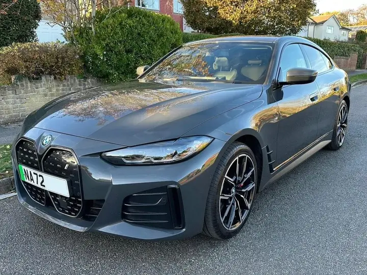 BMW I4 2022 photo 4