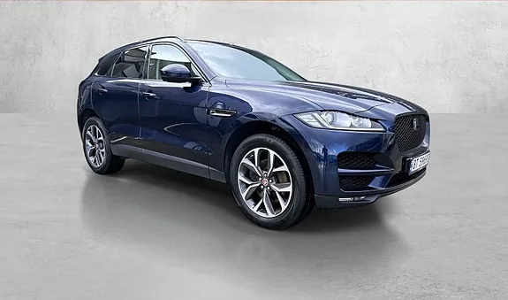 Jaguar F-Pace 2018 photo 4