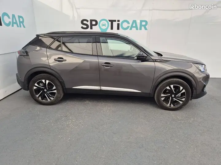 Peugeot 2008 2022 photo 4