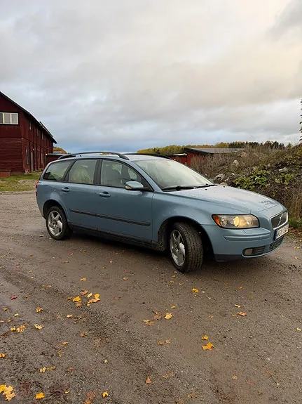 Volvo V50 2005 photo 2