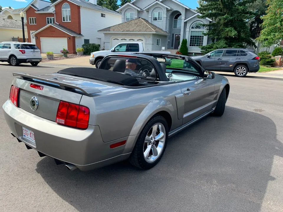 Ford Mustang 2009 photo 3
