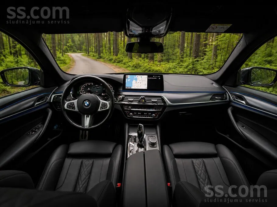 BMW 545E 2022 photo 5