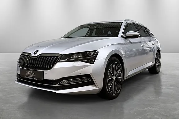 Skoda Superb 2021 photo 2