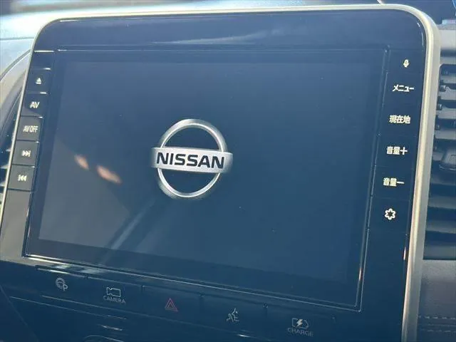 Nissan Serenade 2020 photo 4