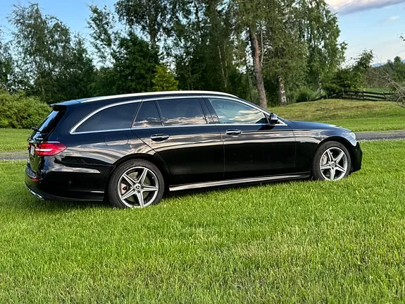 Mercedes-Benz E300 De 2019 photo 5