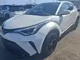 Toyota C-Hr 2022 photo 4