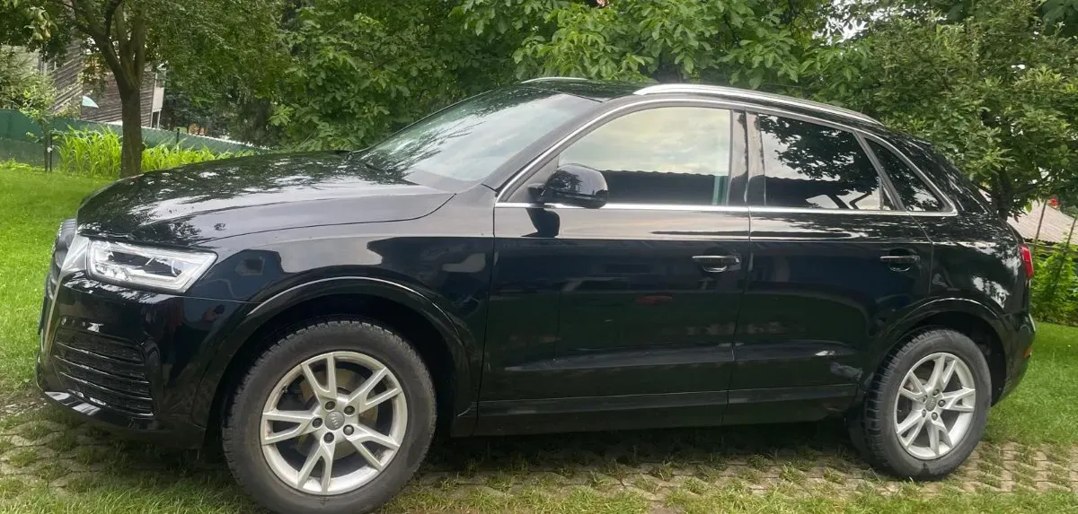 Audi Q3 2018 photo 2