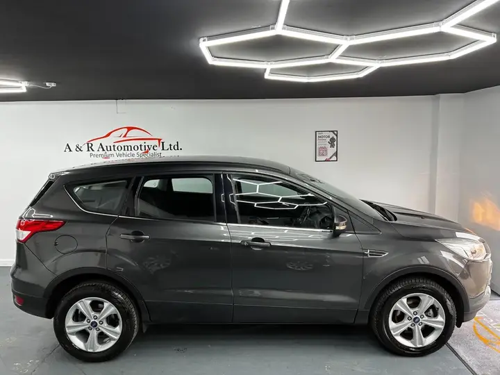 Ford Kuga 2016 photo 2