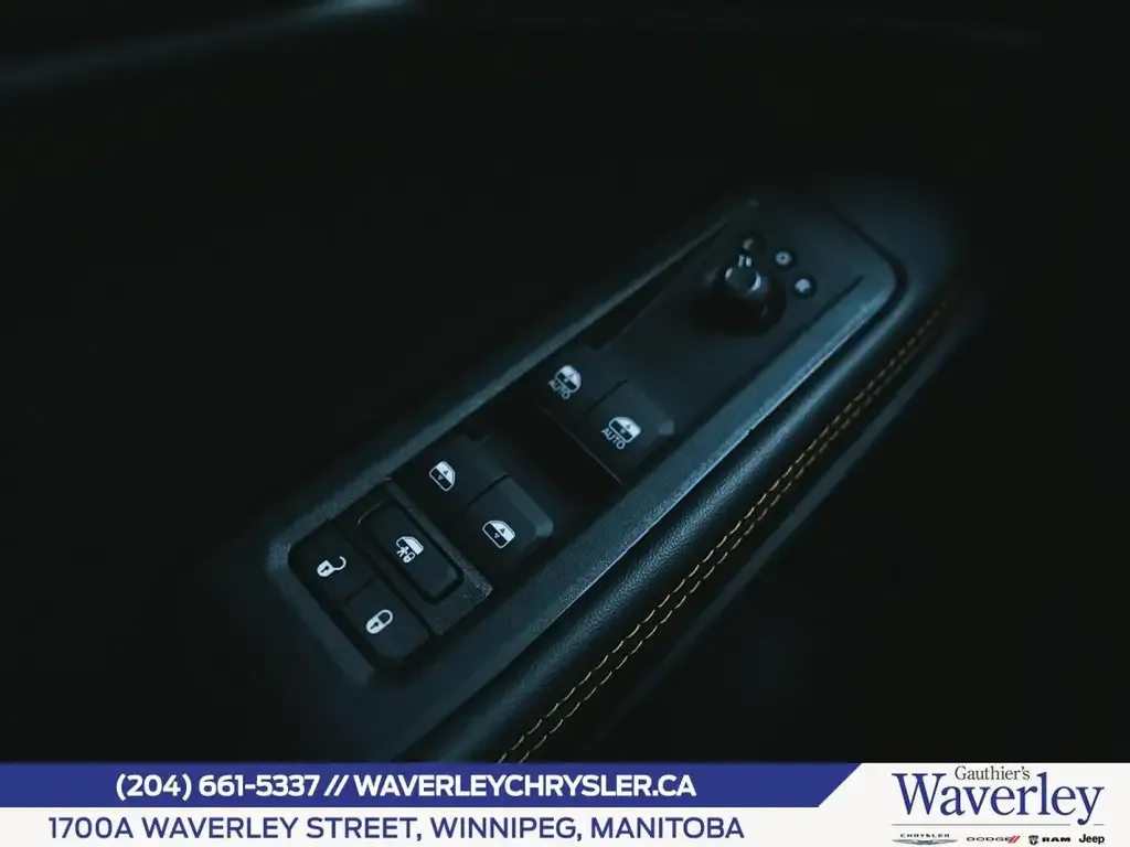 Jeep Cherokee 2026 photo 3