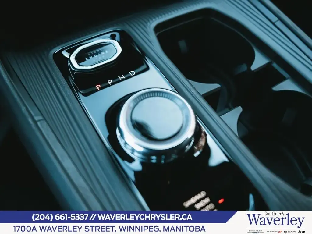 Jeep Cherokee 2026 photo 4