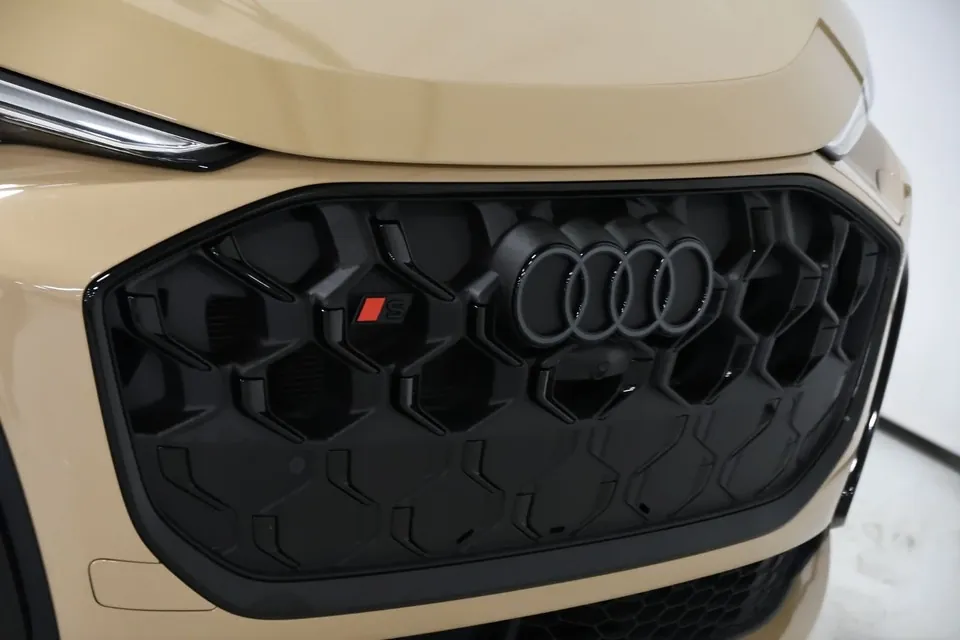 Audi Sq5 2025 photo 4