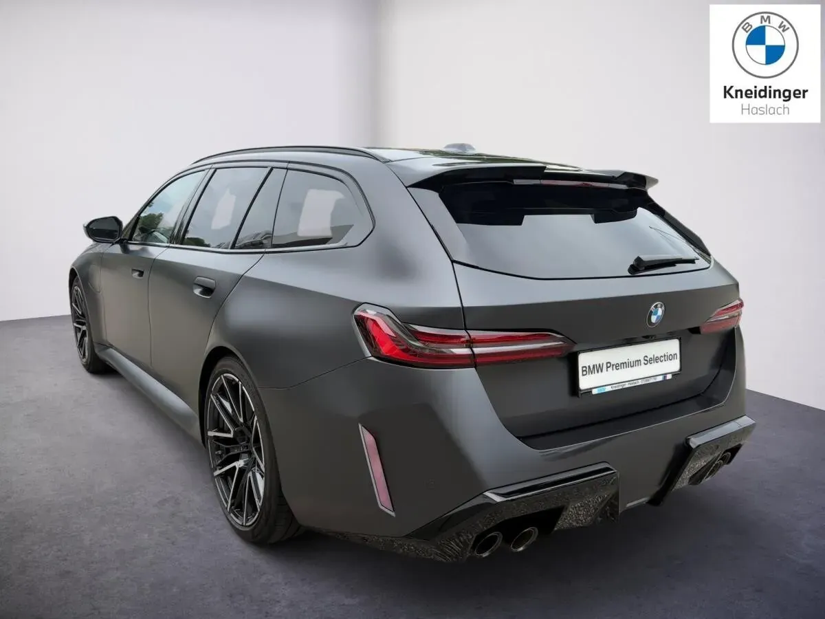 BMW 5 Series 2026 photo 3