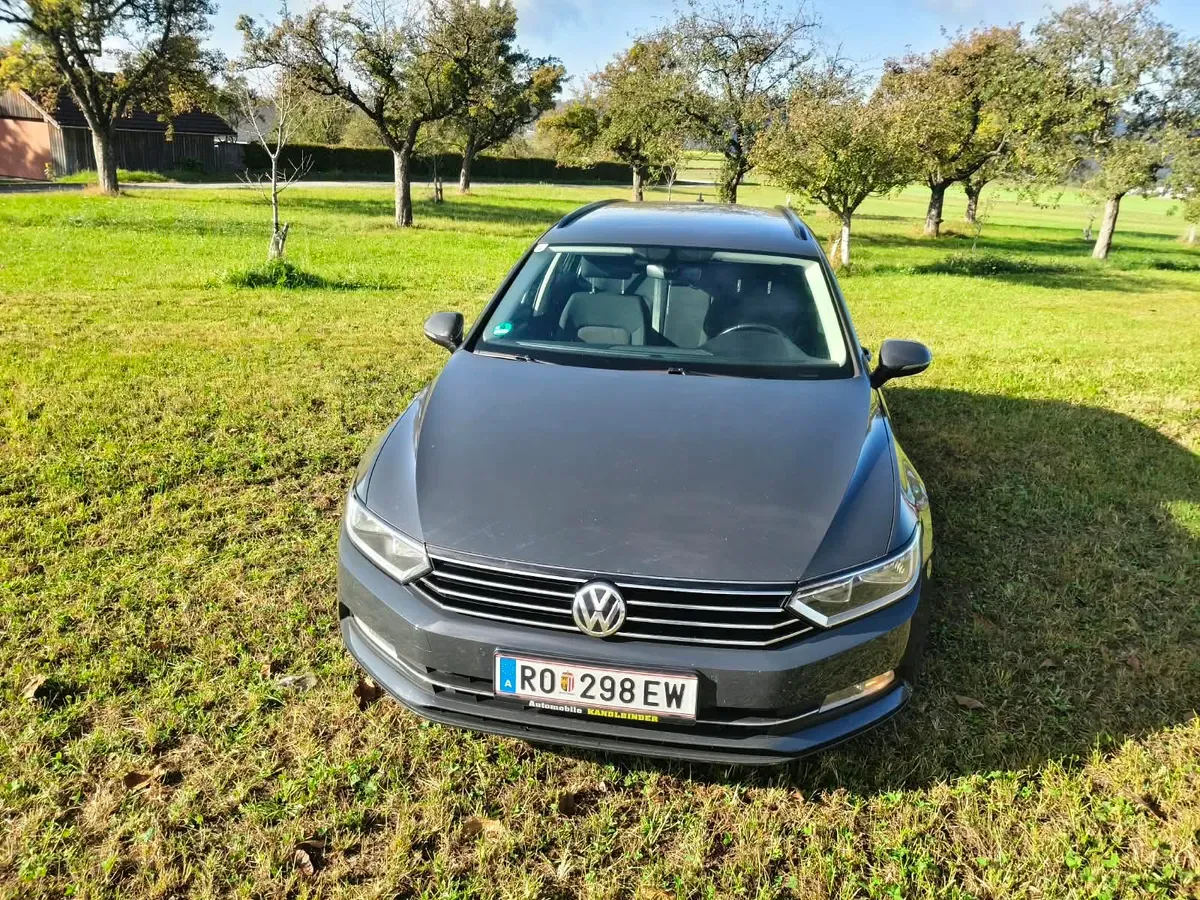 Volkswagen Passat Variant 2015 photo 2