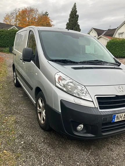 Peugeot Expert 2013 photo 2