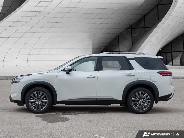 Nissan Pathfinder 2024 photo 2