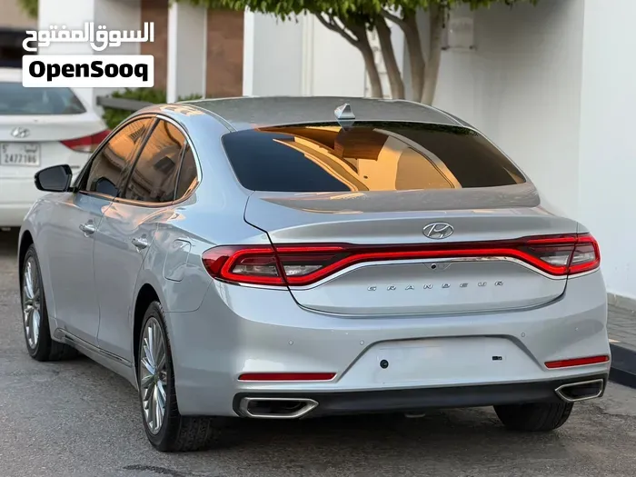 Hyundai Azera 2019 photo 2