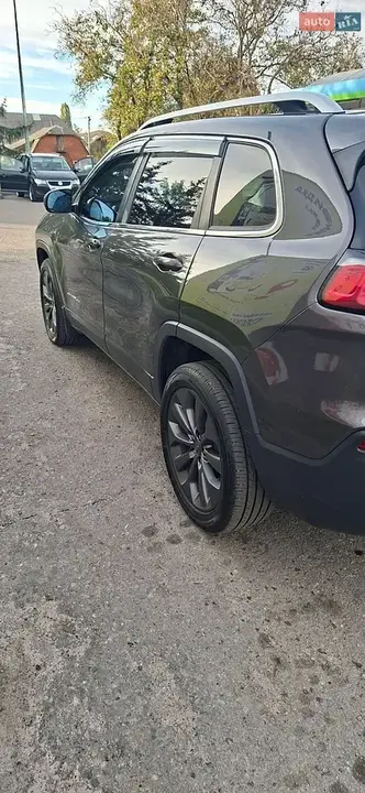 Jeep Cherokee 2018 photo 5