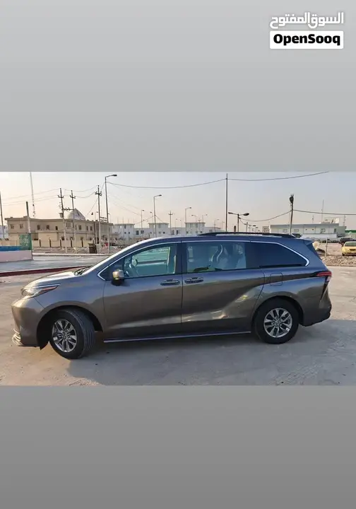 Toyota Sienna 2022 photo 4