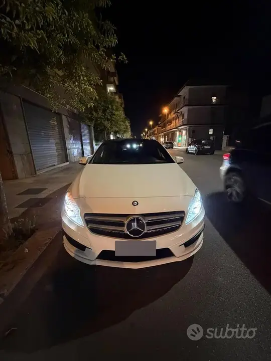 Mercedes-Benz A 180