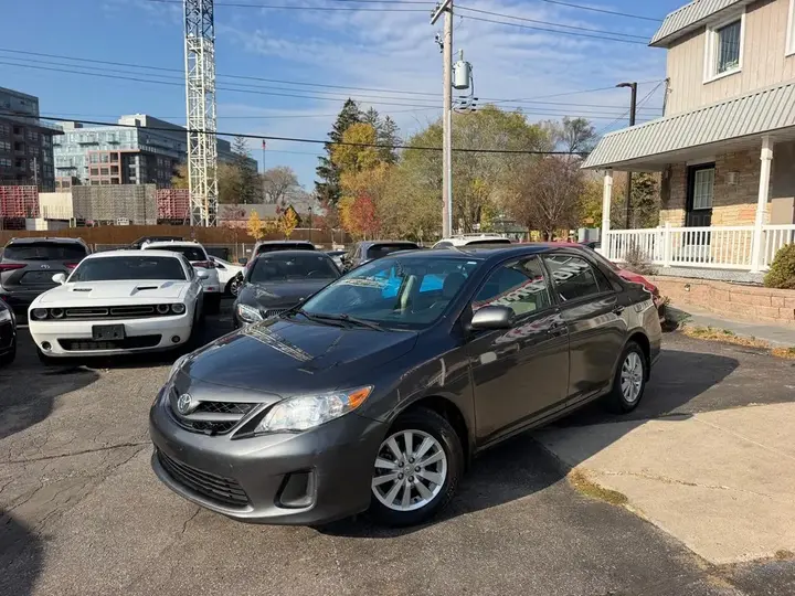 Toyota Corolla 2013 photo 2