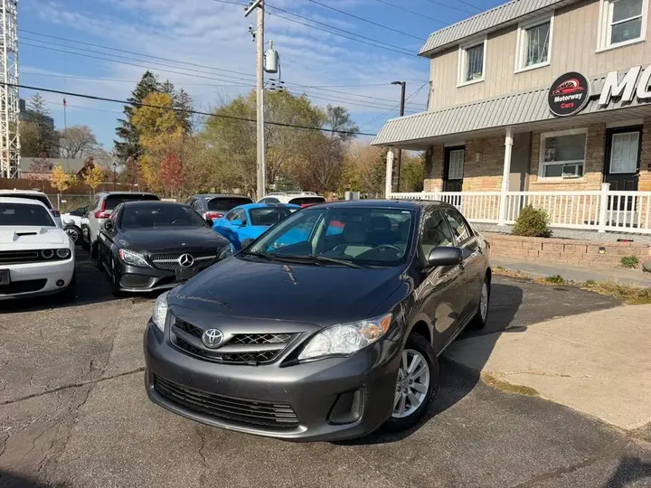 Toyota Corolla 2013 photo 3