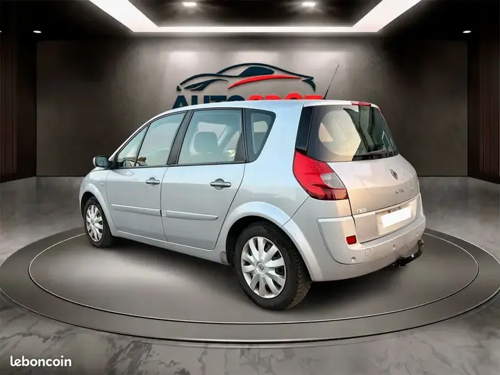 Renault Scenic 2008 photo 2