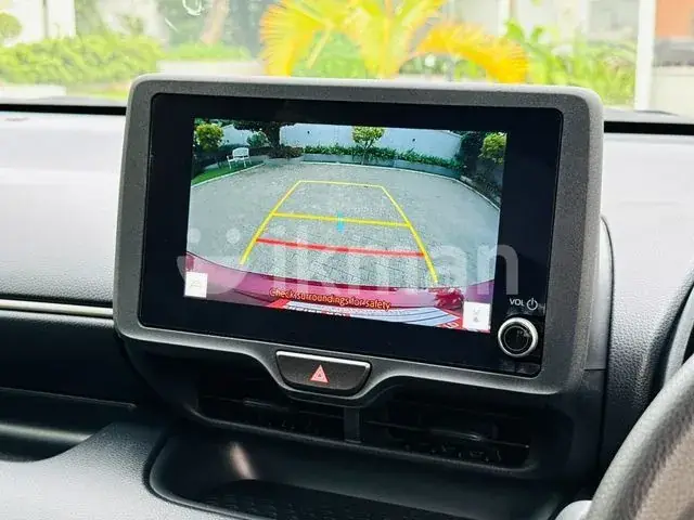 Toyota Yaris 2023 photo 4